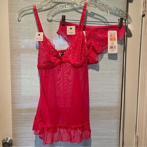 Small sized Chemise Medium sized panties Pink new w tags Rene Rofe Fun & Flirty,